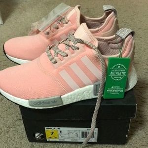 Original women  NMD_R1 W